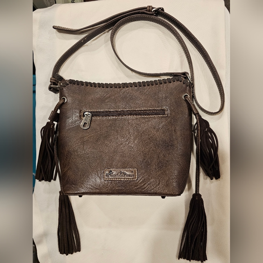 Montana West Tooled Pu Leather Floral Adjustable Crossbody Bag - Picture 11 of 16